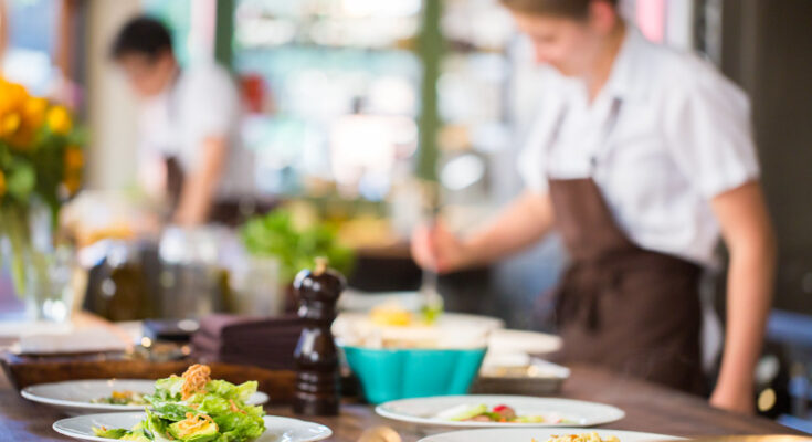 restaurant jobs in Dubai